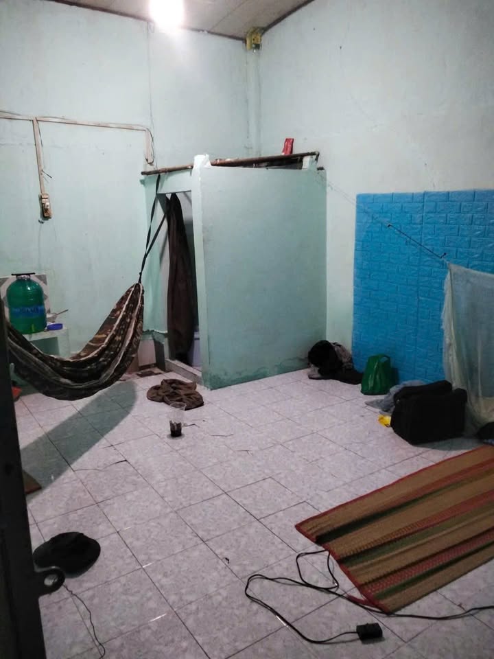 Nhà thuê nguyên căn đường Cao Lỗ, Quận 8, 28m² chỉ 2 triệu/tháng - Cơ hội tuyệt vời!