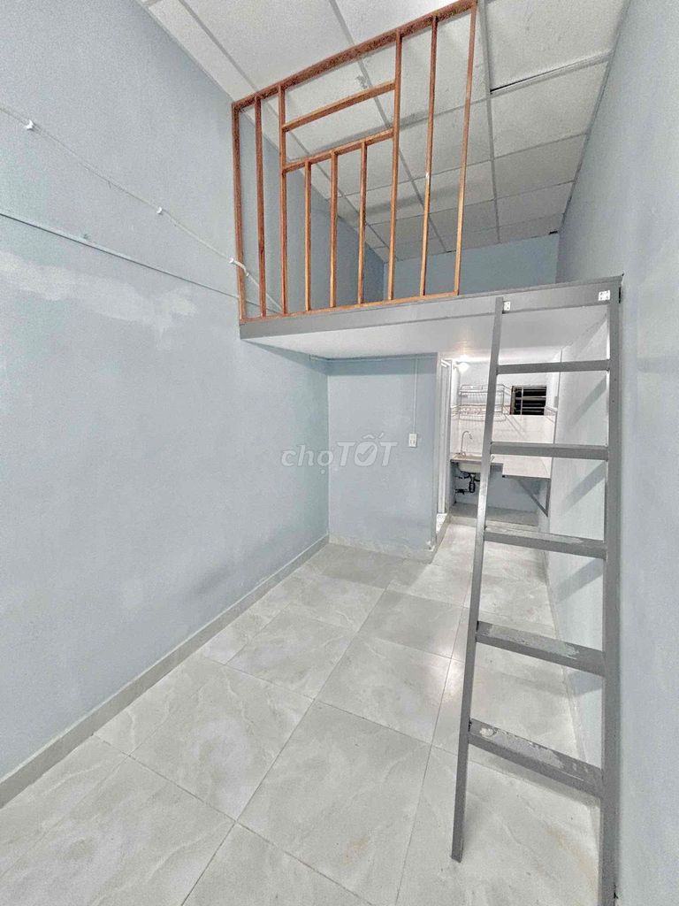 Phòng cho thuê tại Cầu Công Lý, Q.Phú Nhuận 24m² - Giá chỉ 3.3 triệu/tháng!
