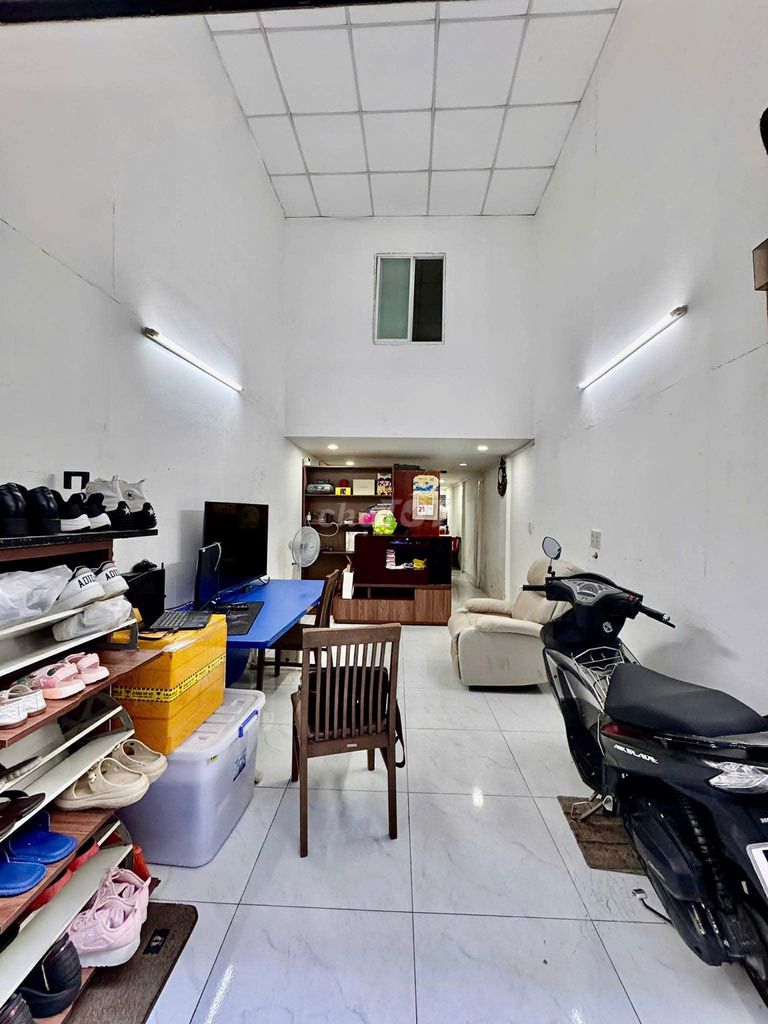 Nhà 2 tầng Nguyễn Phi Khanh - Tân Định - Quận 1 - Gấp chỉ 5.99 tỷ!