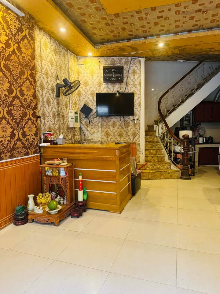 Nhà mặt phố Nguyễn Du, Thanh Hóa 40m² giá 4 tỷ - Kinh doanh sầm uất ngay trung tâm!