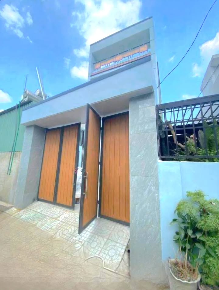 Nhà lầu trệt 97m² tại Dĩ An, Bình Dương giá 4.7 tỷ - Thiết kế thông thoáng, tiện ích xung quanh