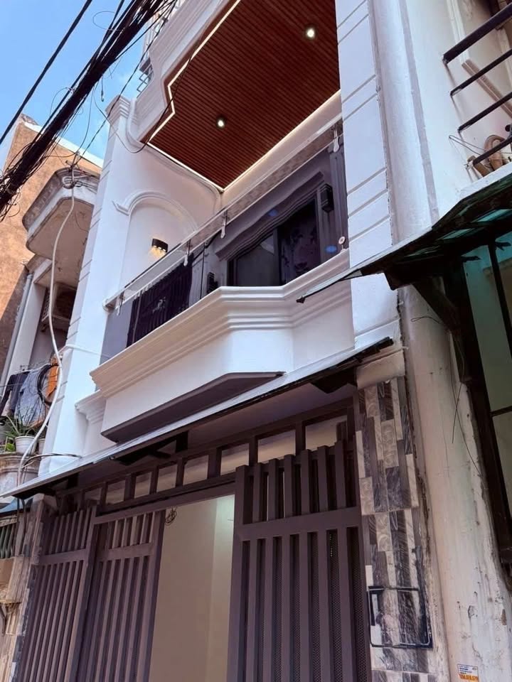 Nhà phố Lê Văn Thọ, Gò Vấp 27.9m² giá 4.59 tỷ - Thiết kế hiện đại, sổ riêng!