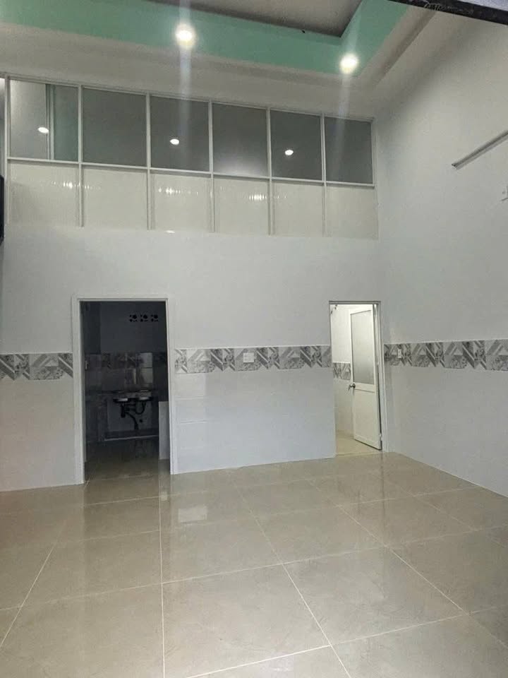 Nhà nguyên căn cho thuê tại Thủ Đức 50m² giá 6 triệu - Kinh doanh thuận lợi!