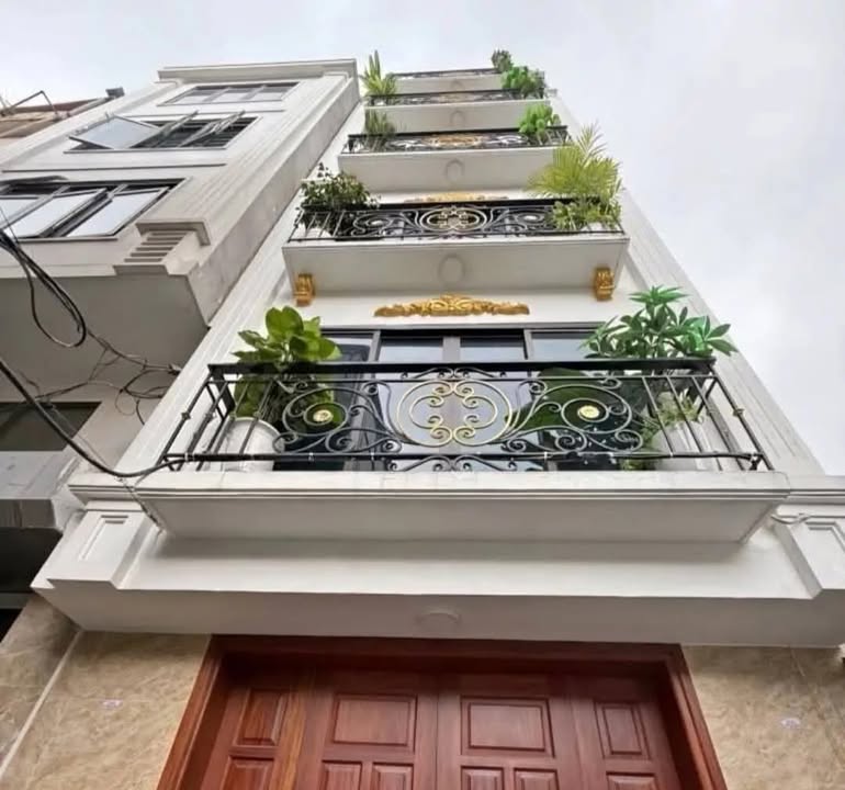 Nhà riêng Bồ Đề, Long Biên 36m² giá 8 tỷ - Thiết kế 5 tầng hiện đại, full nội thất!