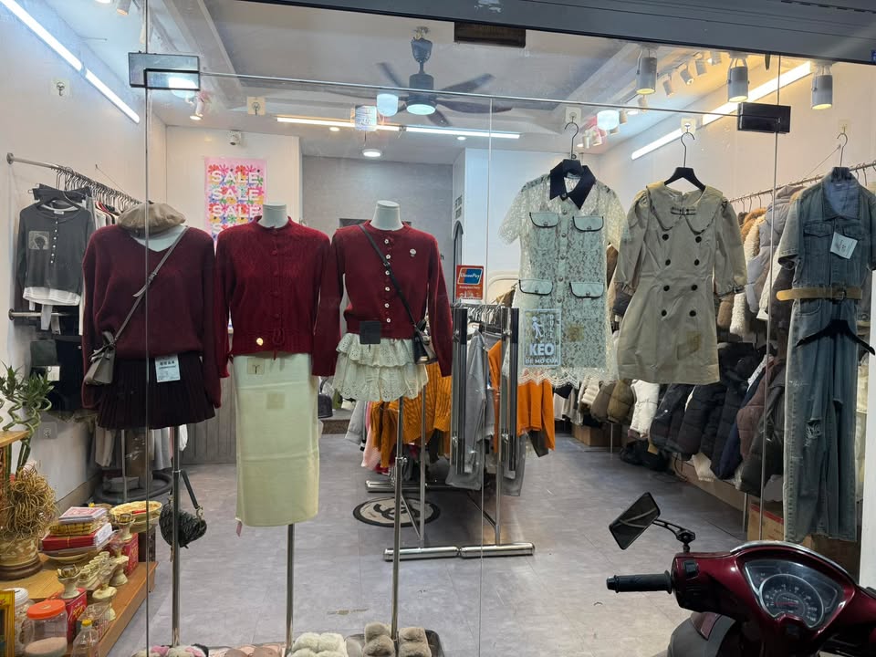 Cho thuê mặt bằng kinh doanh Ngõ 279 Đội Cấn - Mặt tiền rộng, vị trí đắc địa!