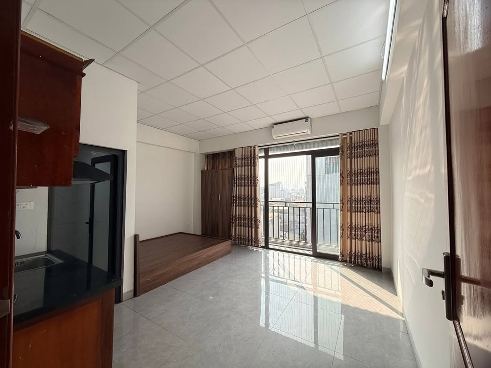 Phòng cho thuê tại ngõ 487 Cổ Nhuế 2, 30m² - Không chung chủ, full nội thất!