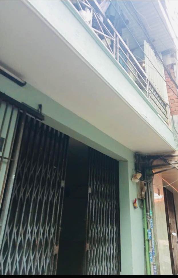 Nhà 2 tầng đường Lý Thái Tổ, Thanh Khê, Đà Nẵng, 50m² giá 3.3 tỷ - Thương lượng nhẹ!