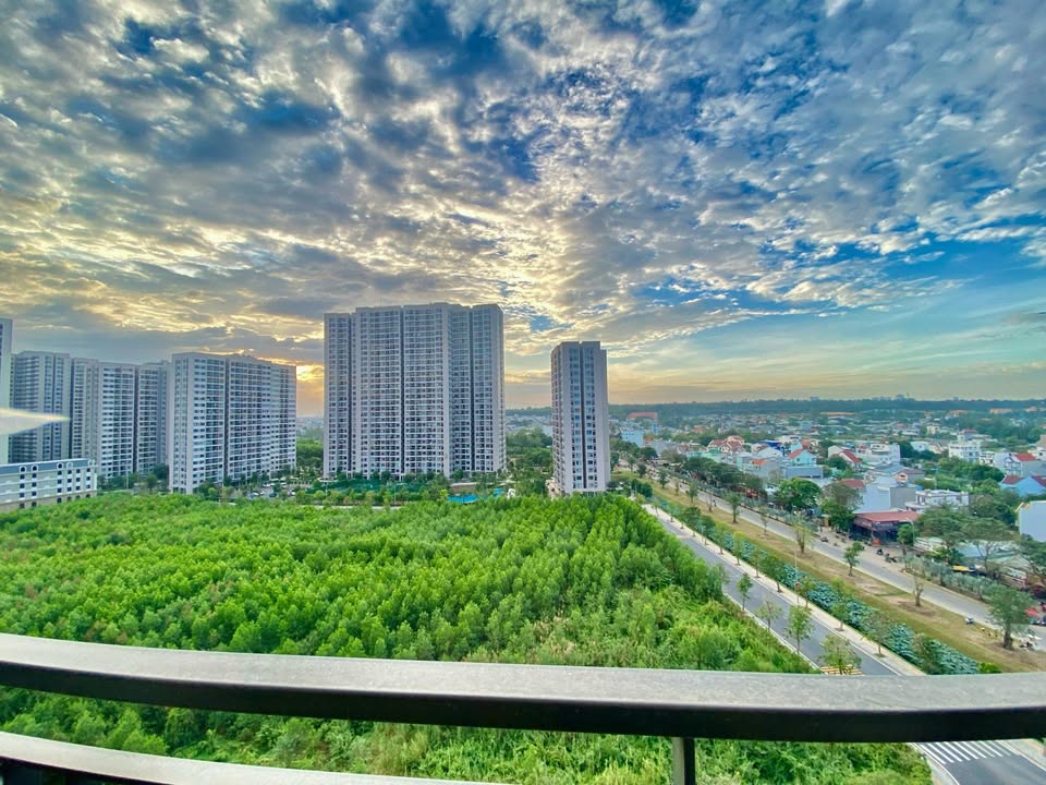 Căn hộ Vinhomes Grand Park Quận 9 82m² giá từ 4.5 triệu - Không gian sống lý tưởng!