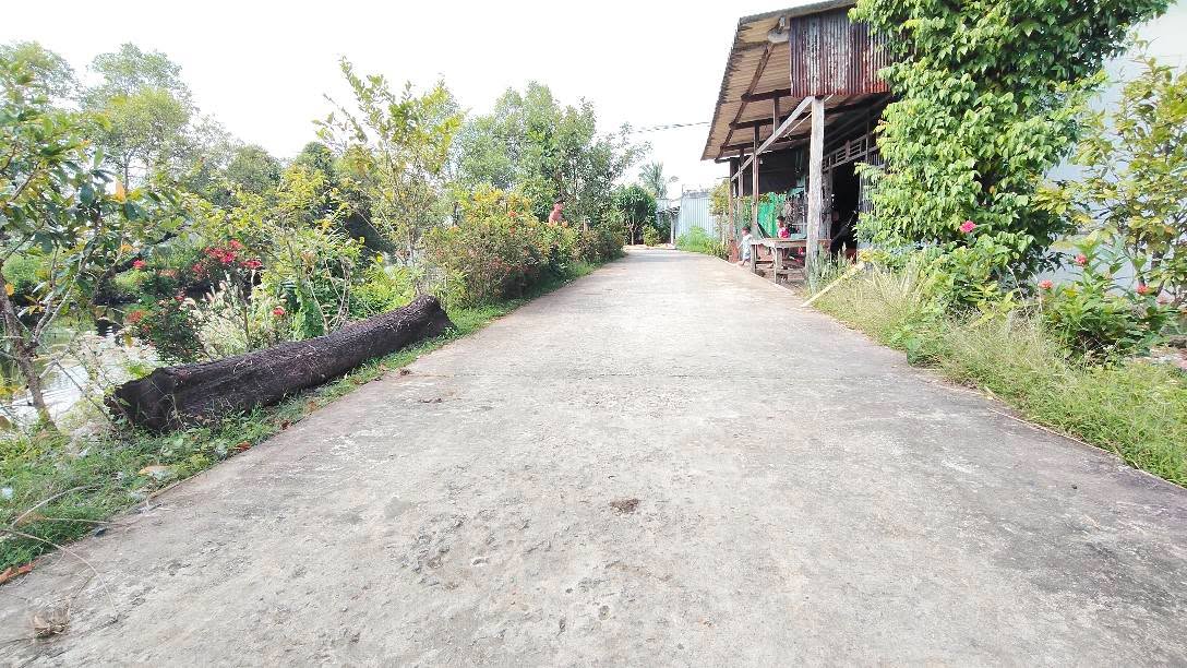 Lô đất Lý Văn Lâm 1080m² giá 6.48 tỷ - Đầu tư sinh lời ngay!