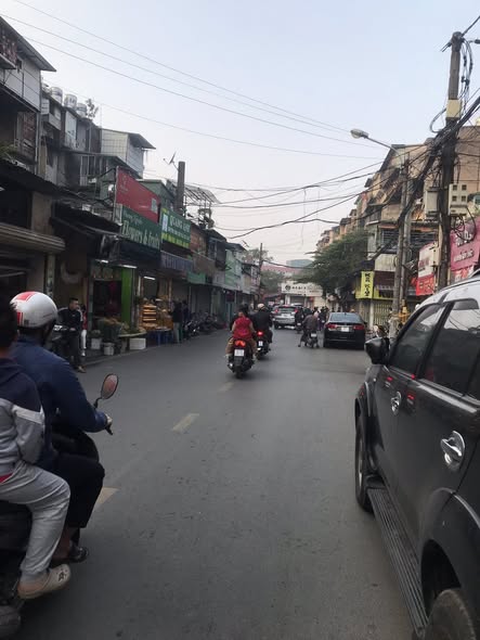 Căn hộ Tập thể Thanh Xuân Bắc 28m² giá 3.95 tỷ - Thiết kế linh hoạt, ô tô đỗ cửa!