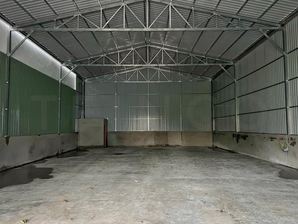 Kho xưởng cho thuê tại KDC Ngân Thuận, Cần Thơ 324m² - Giá chỉ 15 triệu/tháng!