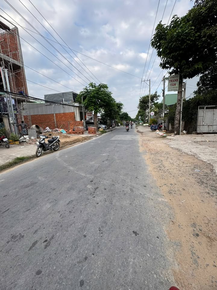 Nhà mặt tiền 8m đường Tôn Đức Thắng, 75m² giá 1 tỷ - Cơ hội đầu tư tuyệt vời!