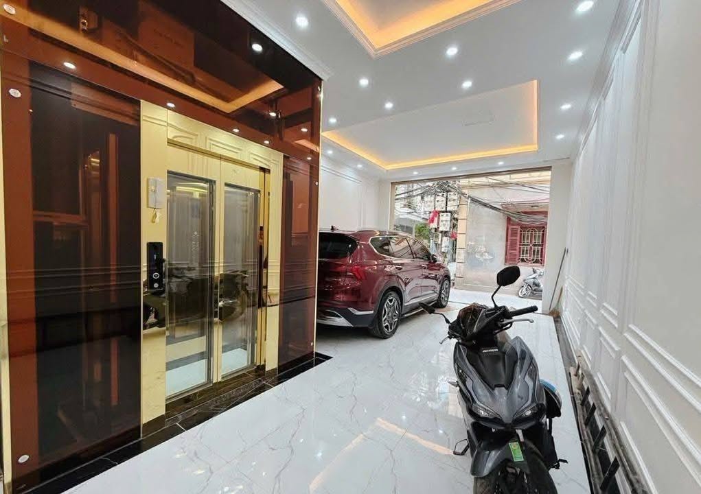 Nhà đẹp Tô Vĩnh Diện, Thanh Xuân 67m² giá 25 tỷ - Ô tô vào tận nhà!