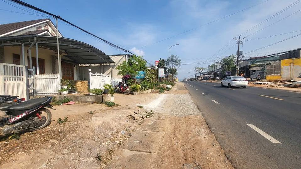 Đất thổ cư mặt tiền Quốc Lộ 27, Thạnh Mỹ 196m² giá 2.5 tỷ - Cơ hội đầu tư tuyệt vời!