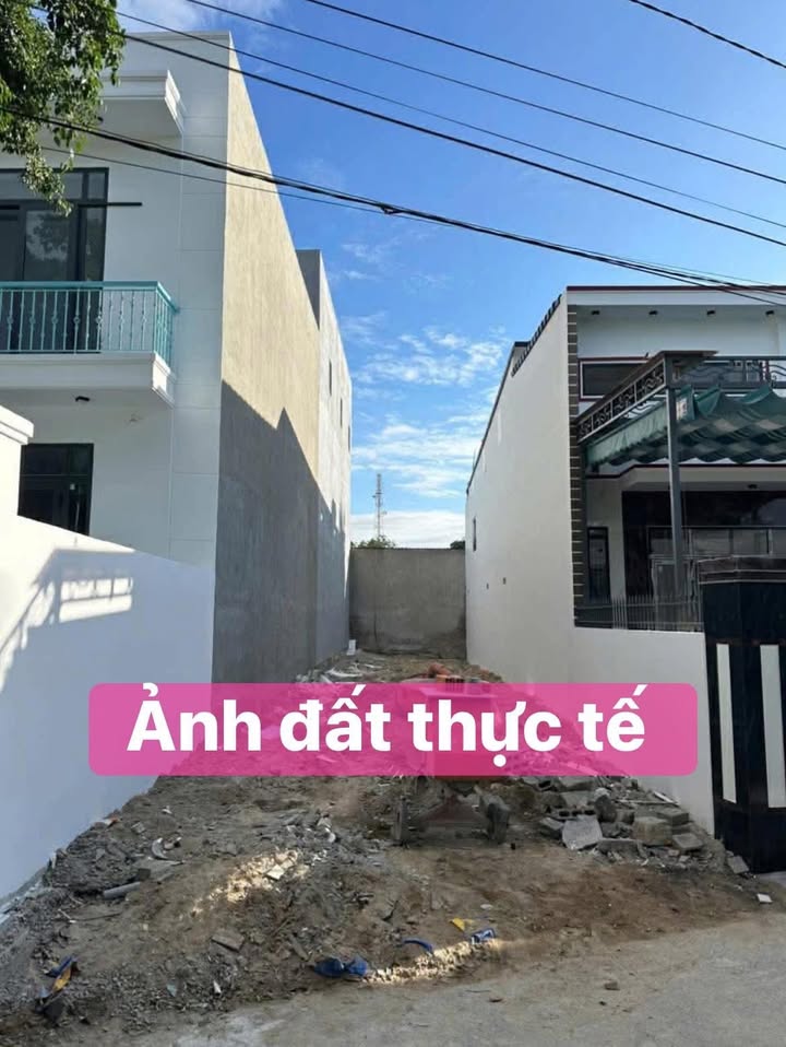 Lô đất Cam Ranh 130m² giá 2 tỷ - Vị trí trung tâm, giao thông thuận lợi!