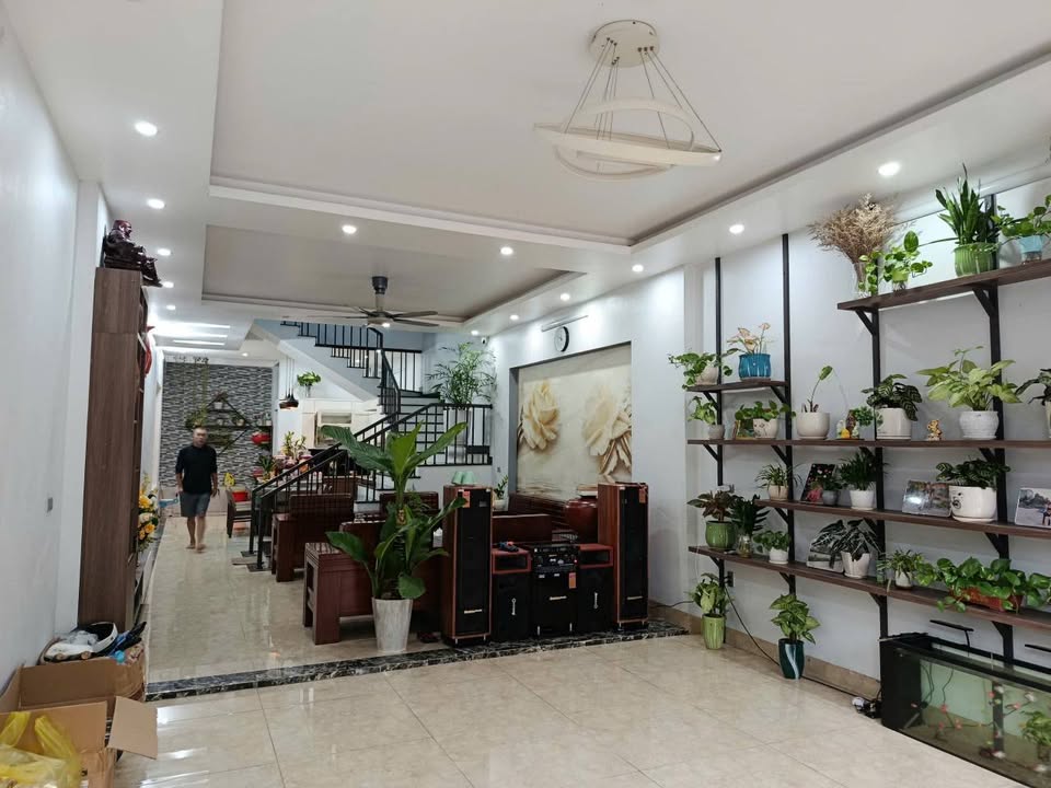 Nhà 3 tầng Quảng Thắng 95m² giá thỏa thuận - Sẵn sàng vào ở ngay!