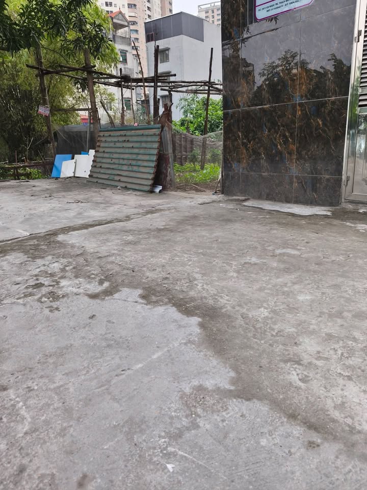 Bán đất Cự Khối Long Biên 140m² giá 12 tỷ - Ô tô vào tận đất!