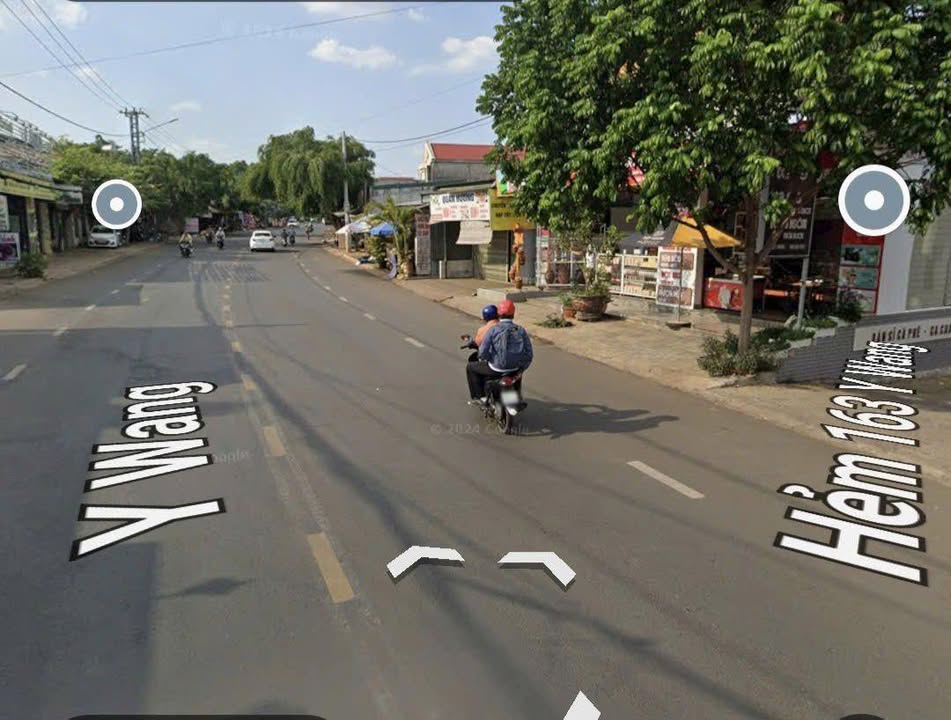 Nhà mặt tiền đường Y Wang, Buôn Ma Thuột, 126m² - Kinh doanh thuận lợi!