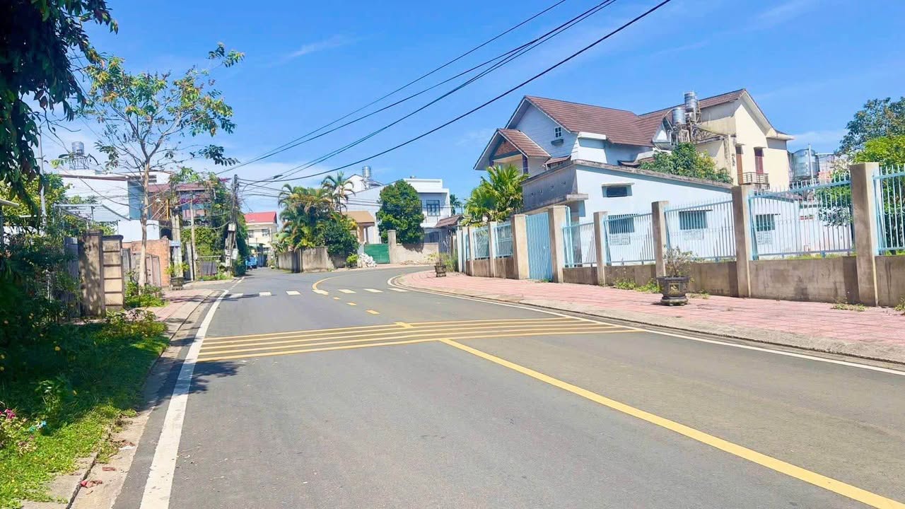 Đất nền Hẻm 62 Tây Sơn, Bảo Lộc 257.6m² giá 5.6 tỷ - Nở hậu, phù hợp đầu tư!