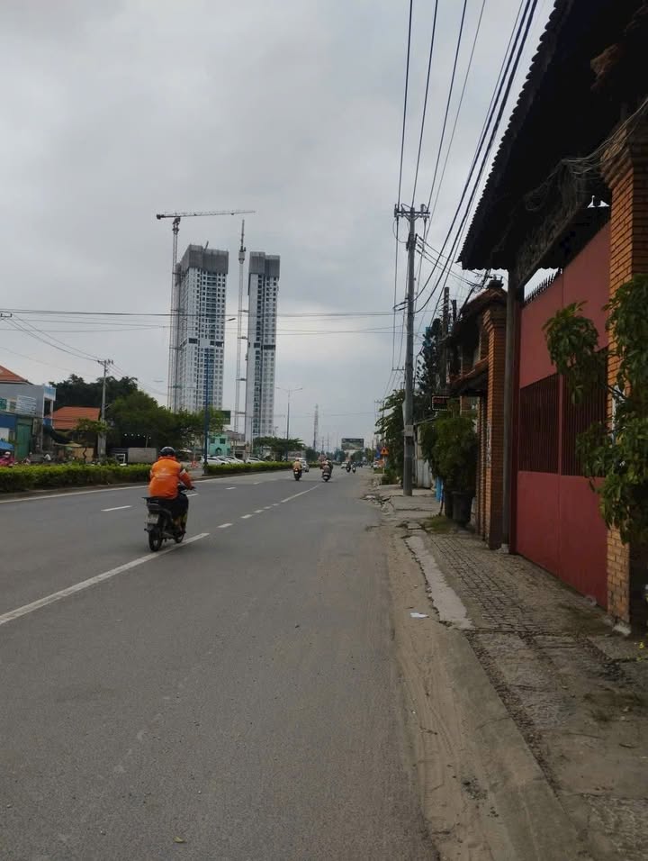 Đất Vĩnh Phú Thuận An 520m² giá 11.44 tỷ - Đường xe hơi thuận lợi!