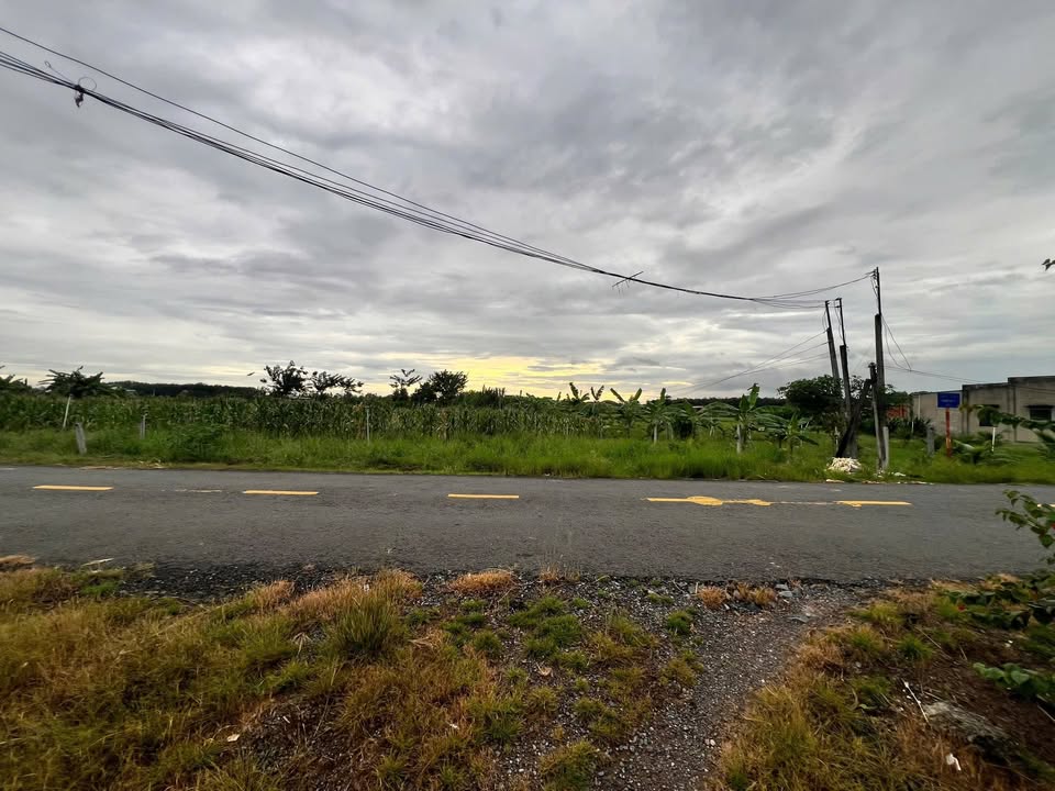 Đất thổ cư Thạnh Tân Tây Ninh 69m² giá 1.35 tỷ - Đường nhựa thông thoáng!