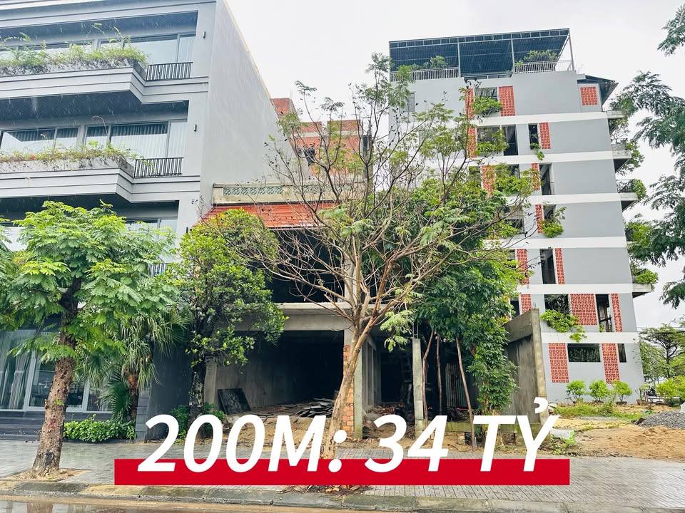 Đất nền kinh doanh sát biển Đà Nẵng 200m² giá 34 tỷ - Tiềm năng sinh lời cao!