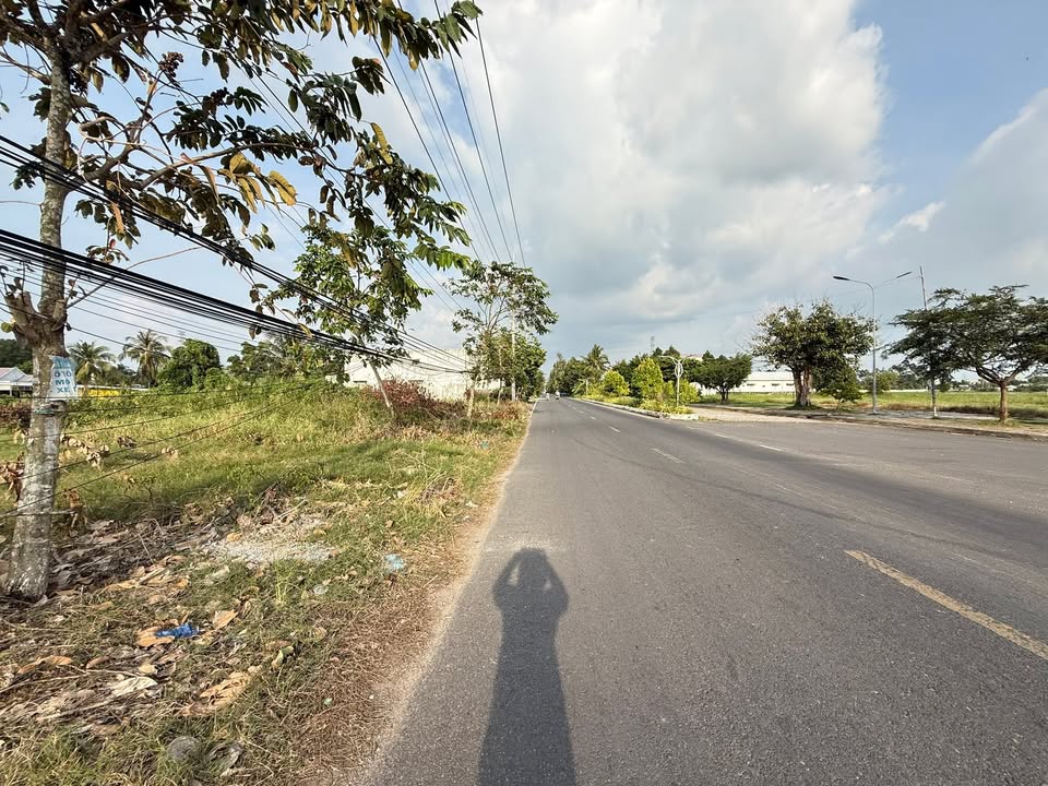 Đất đẹp 2 mặt tiền đường Nguyễn Thái Bình, Rạch Giá 458m² giá chỉ 2 tỷ - Đầu tư sinh lời ngay!