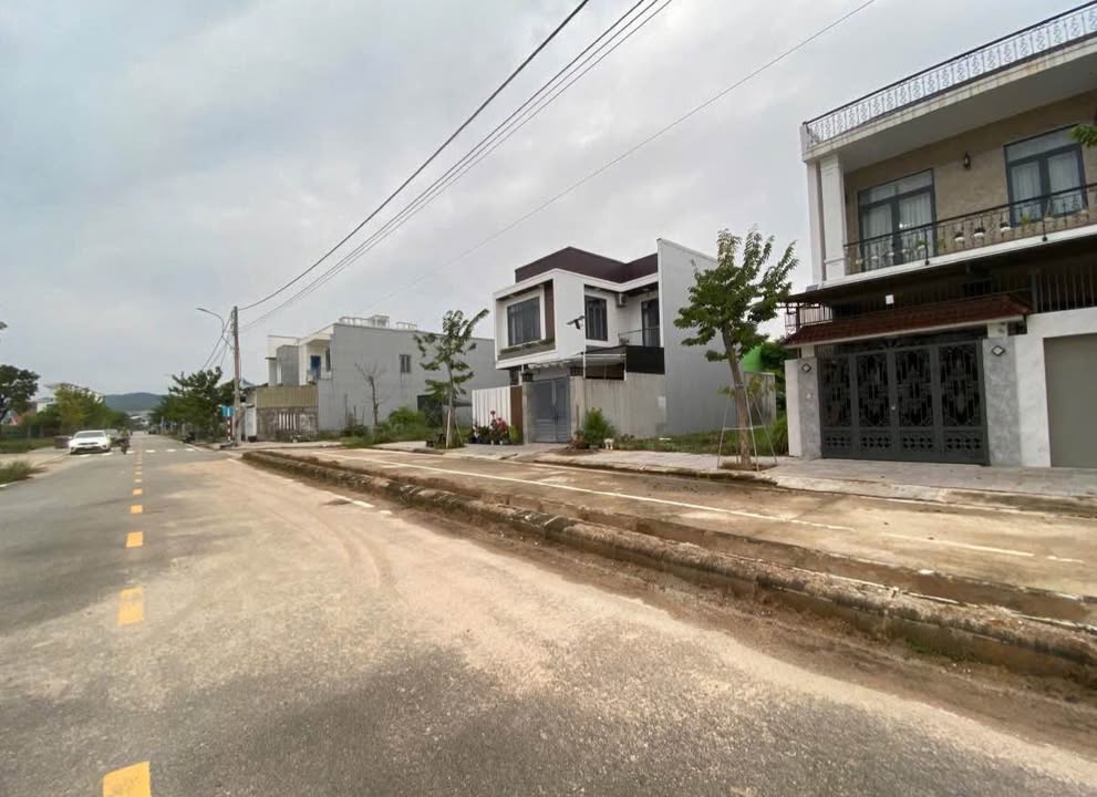 Đất mặt tiền CIC8 Thủy Dương 127,5m² giá 3,9 tỷ - View công viên tuyệt đẹp!