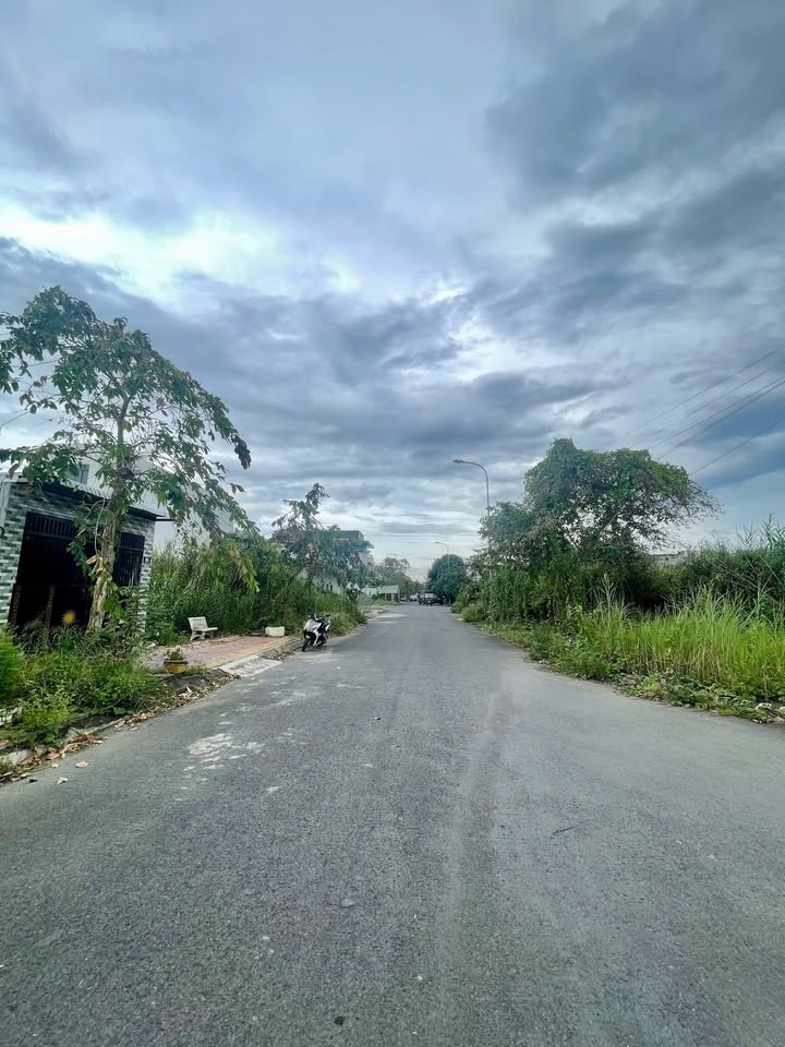 Đất nền KDC Phú An, đường B9, 90m² giá 2.45 tỷ - Sổ hồng chính chủ, không cống tụ!