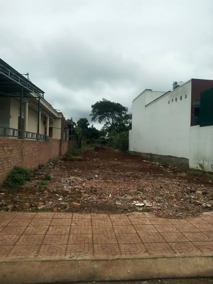 Đất mặt tiền đường Nguyễn Văn Trỗi, Krông Năng 504.44m² giá 3.1 tỷ - Gần chợ, khu dân cư sầm uất!