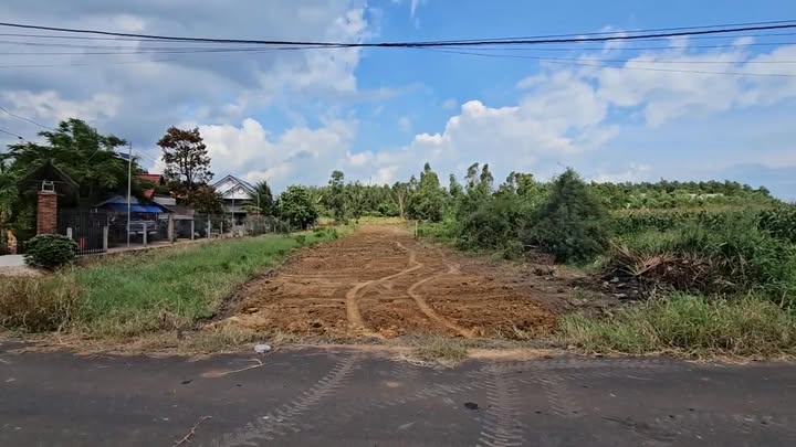 Đất nền mặt tiền đường nhựa Hồ Tràm 588m² giá 7.965 tỷ - Tiềm năng đầu tư hấp dẫn!