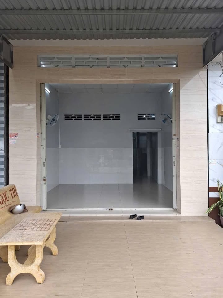 Nhà cấp 4 mới xây tại Mỹ Thọ, 72m² giá 1.4 tỷ - Sẵn sàng vào ở ngay!