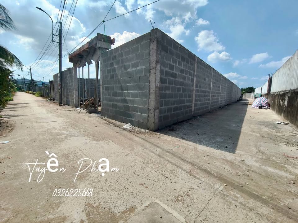 Đất 2 mặt tiền khu phố Long Hòa, Đạo Thạnh, 814m² giá 4 tỷ - Cơ hội đầu tư hấp dẫn!