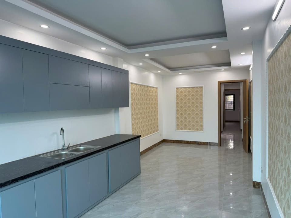 Nhà mặt phố Kim Giang 55m² giá 20 tỷ - Kinh doanh tấp nập, nở hậu!