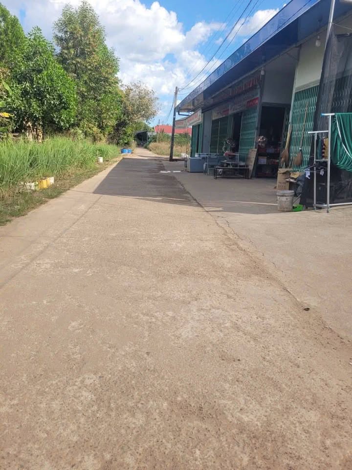 Đất Tân Phú 570m² giá 1.8 tỷ - Đầu tư sinh lời ngay KCN Bắc Đồng Phú!