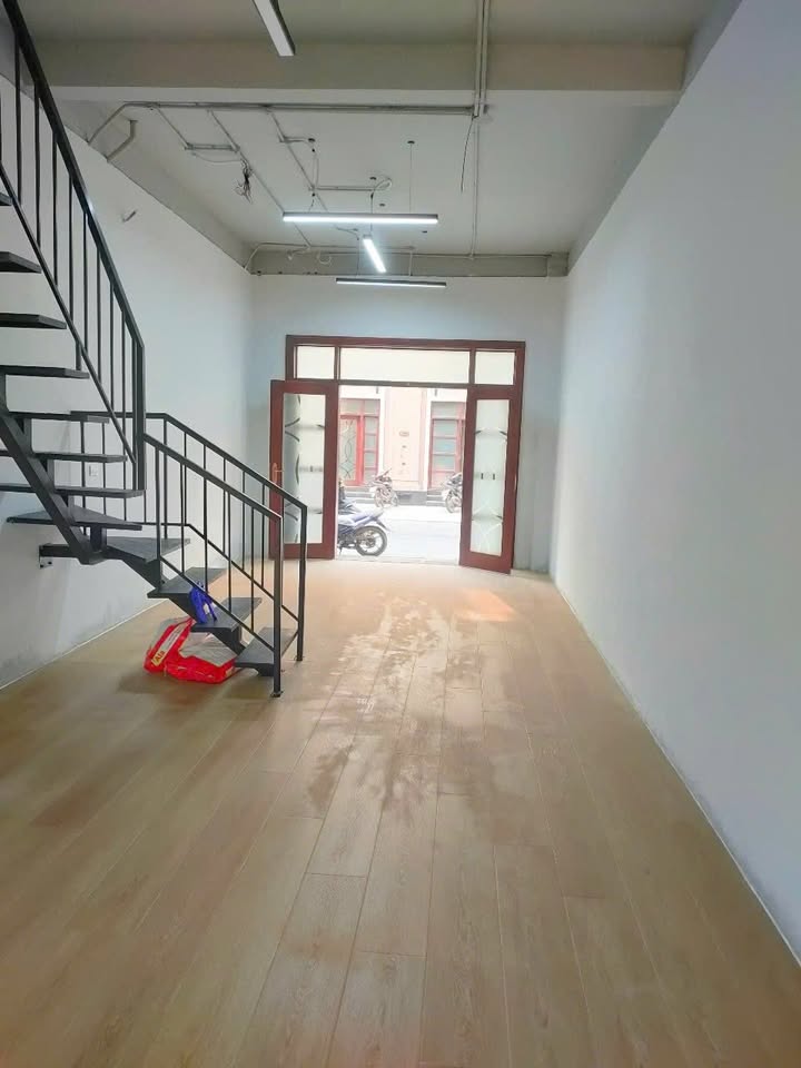 Shophouse cho thuê Thời Đại 17 - Vinhomes Ocean Park 2 tầng giá 7 triệu - Phù hợp làm văn phòng