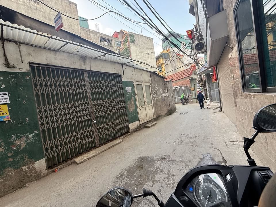 Đất nền Kim Giang Hoàng Mai 107m² giá 25 tỷ - Ô tô vào tận nhà, chia lô dễ dàng!