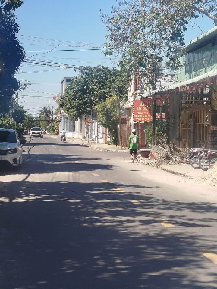 Nhà cũ hẻm 18 Điện Biên Phủ, 520m² giá 2.5 tỷ - Cơ hội đầu tư tuyệt vời!