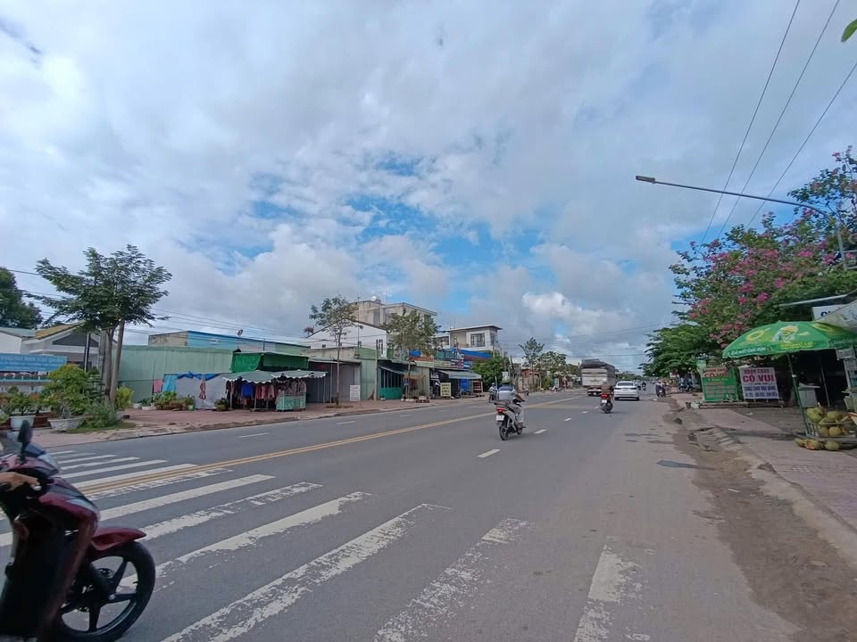 Đất mặt tiền Nguyễn Văn Linh 238m² giá 5.4 tỷ - Đầu tư sinh lời ngay!