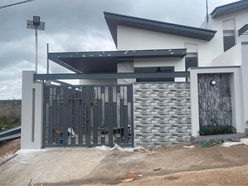 Nhà riêng Hẻm 125 Hoàng Sa, Pleiku 112m² - Sắp hoàn thiện, giá tốt!