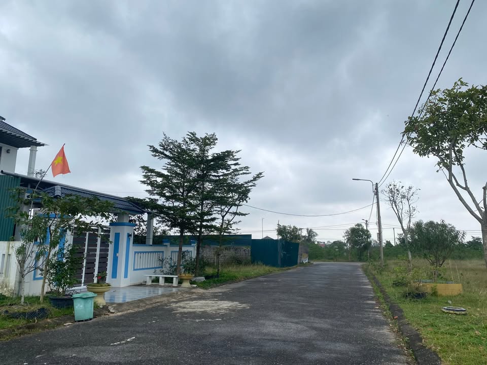 Đất nền dự án Đồng Sơn Quảng Bình 300m² giá 1.39 tỷ - Đầu tư sinh lời ngay!