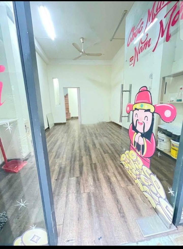 Nhà cho thuê hẻm xe hơi đường 3/2, quận 10 - 35m², giá chỉ 14 triệu!