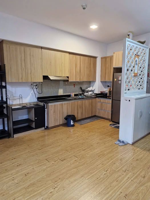 Căn hộ Chung Cư C17 Bộ Công An Long Biên 92m² giá 5.6 tỷ - Sẵn sàng vào ở ngay!