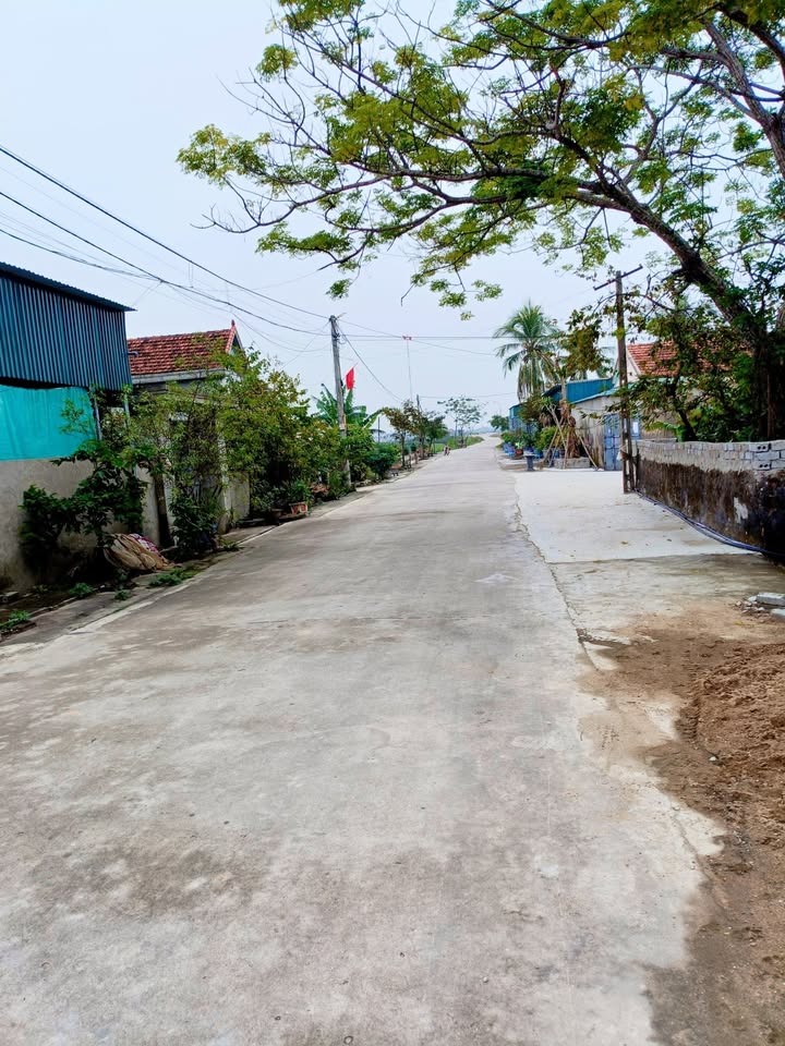 Đất nền Quỳnh Xuân 180m² giá thỏa thuận - Vị trí đẹp, giao thông thuận lợi!