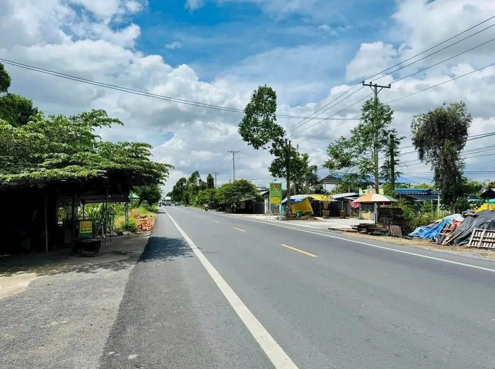 Đất nền mặt tiền Quốc lộ 61C, xã Nhơn Ái, 5.170m² - Giá chỉ 2.2 tỷ