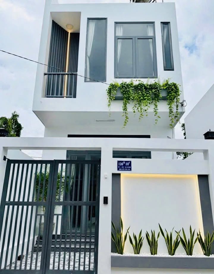 Nhà trệt lầu Cái Khế 97m² giá 2.65 tỷ - Thiết kế hiện đại, đầy đủ tiện nghi!