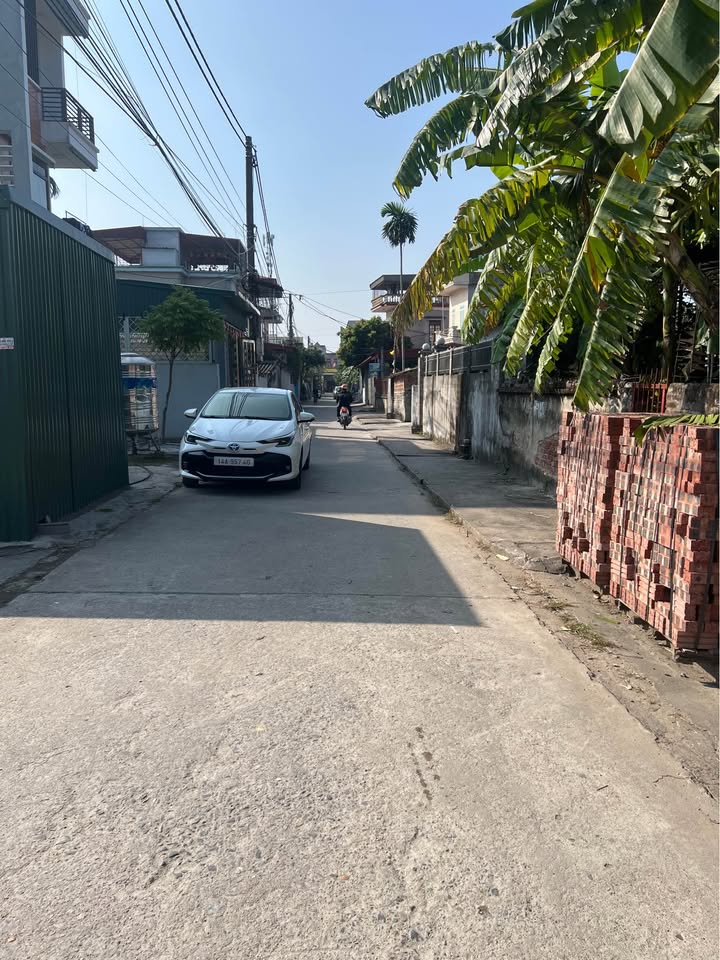 Đất nền mặt đường khu 3 thị trấn Thanh Hà 82m² giá 1 tỷ - Sổ đỏ chính chủ!