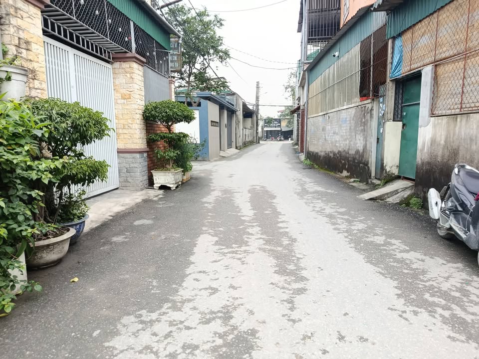 Đất nền Đông Vĩnh 99.5m² giá 4.x tỷ - Vị trí đẹp, tiện ích đầy đủ!