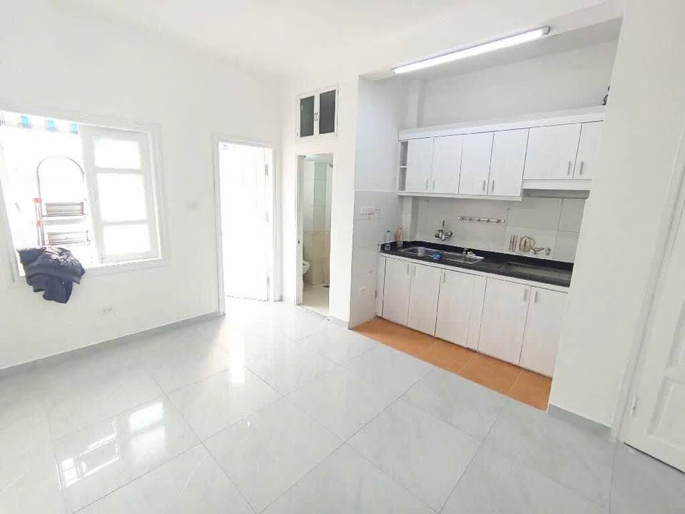 Căn hộ 35m² Phú Thượng giá 2 tỷ - Chính chủ bán gấp với sổ đỏ