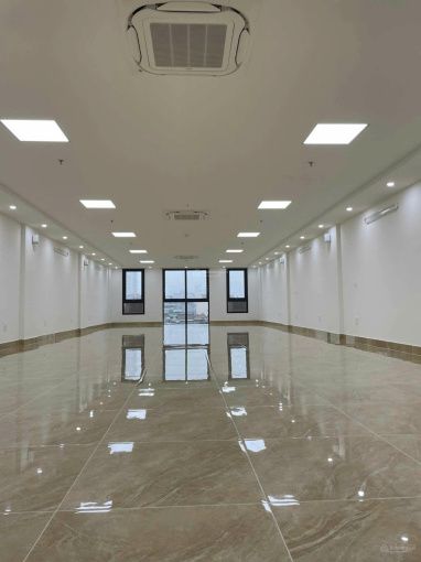 Mặt bằng cho thuê 360m² tại Ngụy Như Kon Tum - Vị trí trung tâm, thuận lợi kinh doanh!